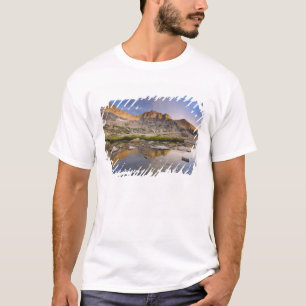 VS, Colorado, Rocky Mountain NP. Onweerswolken T-shirt