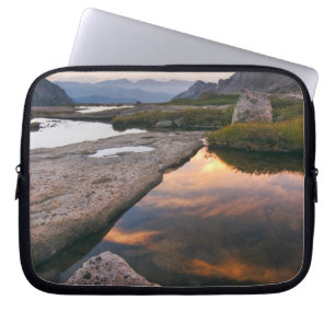 VS, Colorado, Rocky Mountain NP.  Zonsopgang in Laptop Sleeve