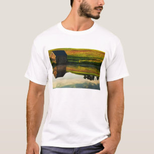 VS, Delaware, Wilmington. Stenen schuur aan de ran T-shirt
