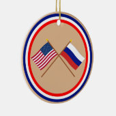 VS en Rusland doorkruiste vlaggen Keramisch Ornament (Rechts)