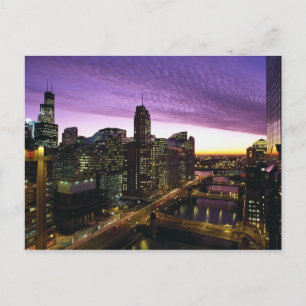 VS, IL, Chicago. Chicago skyline en rivier Briefkaart