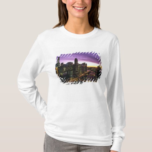 VS, IL, Chicago. Chicago skyline en rivier T-shirt (Voorkant)