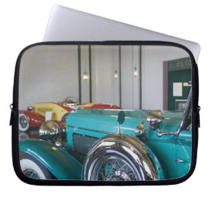 VS, Indiana, Auburn: Auburn, Cord, Duesenberg 3 Laptop Sleeve