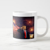 VS JULI 4e 250 Jaar Trump Excellent  Grote Koffiekop (Rechts)