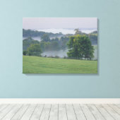 VS, Kentucky. Rollende heuvels van de Bluegrass Canvas Afdruk (Insitu (Houten vloer))
