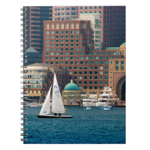 VS, Massachusetts. Boston Waterfront Skyline 2 Notitieboek