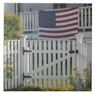 VS, Massachusetts, Gloucester: Patriotisch hek Tegeltje
