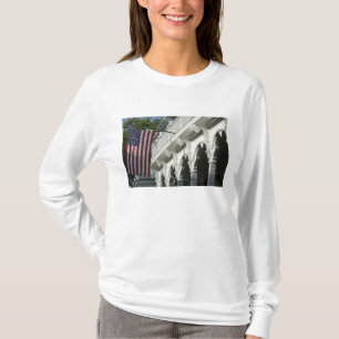 VS, MASSACHUSETTS, Martha's Vineyard: T-shirt