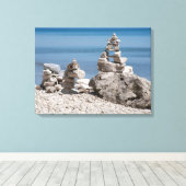 VS, Michigan. Stenen Torens Op Het Strand Canvas Afdruk (Insitu (Houten vloer))