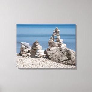 VS, Michigan. Stenen Torens Op Het Strand Canvas Afdruk
