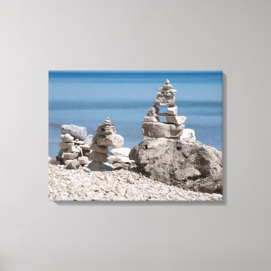VS, Michigan. Stenen Torens Op Het Strand Canvas Afdruk (Voorkant)