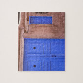 VS, New Mexico, Santa Fe. Uitzicht op blauwe deur Legpuzzel (Verticaal)