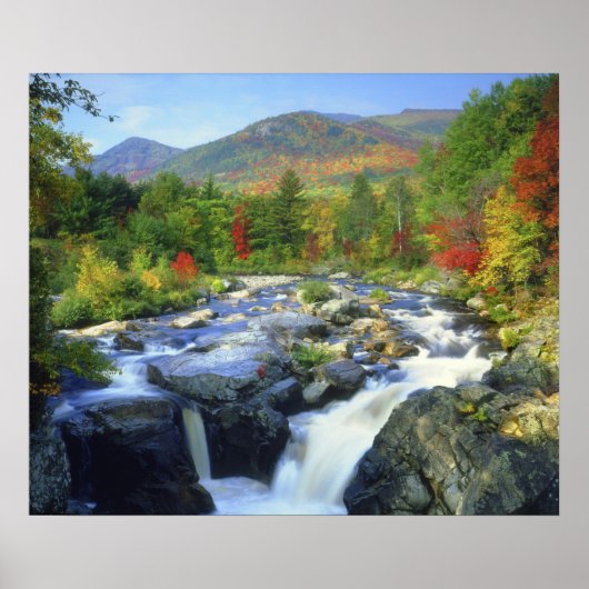 VS, New York. Een waterval in de Adirondack Poster (Voorkant)