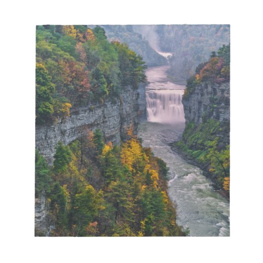 VS, New York, Letchworth State Park. Rivier en Notitieblok (Voorkant)