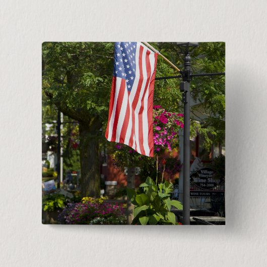 VS, New York, Lewiston. Amerikaanse vlag bevestigd Vierkante Button 5,1 Cm (Voorkant)