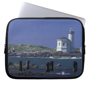 VS, Oregon, Bandon, Coquille Lighthouse Laptop Sleeve
