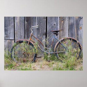 VS, Oregon, Bend. Een vervallen oude fiets Poster
