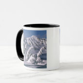 VS, Oregon, Crater Lake NP. Bomen buigen onder de Mok (Voorkant links)