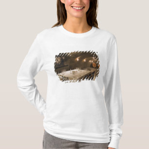 VS, Oregon, Dundee. Eetkamer in Archery T-shirt