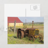 VS, Oregon, Shaniko. Roestige oude tractor in Briefkaart (Voorkant / Achterkant)