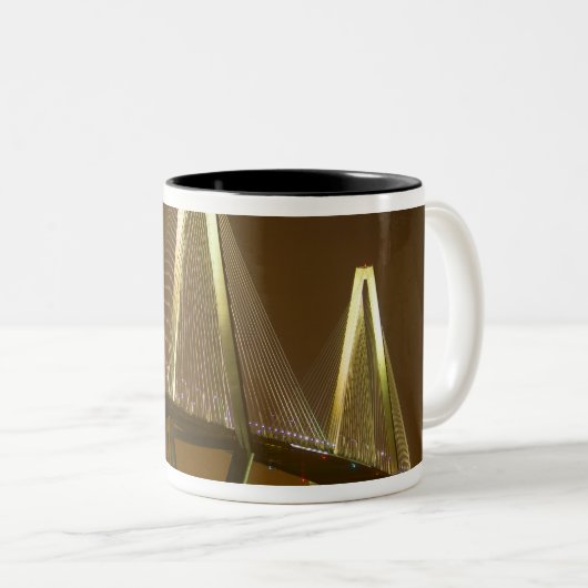 VS, South Carolina, Charleston. Arthur Tweekleurige Koffiemok (Voorkant rechts)