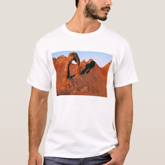 VS, Utah, Arches NP. Delicate Arch is een van T-shirt (Voorkant)