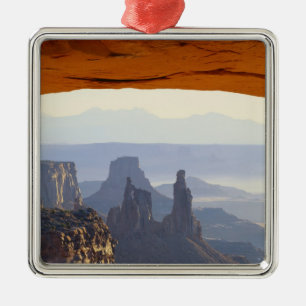 VS, Utah, Canyonlands National Park, Uitzicht op Metalen Ornament