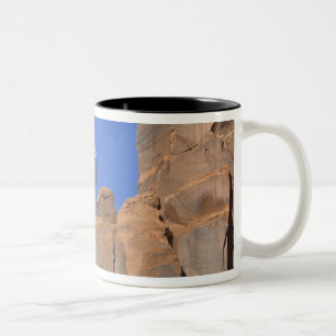 VS, Utah, Monument Valley. Een regenboog hete luch Tweekleurige Koffiemok