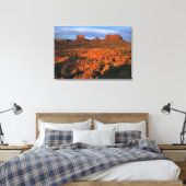 VS, Utah, Monument Valley. Licht bij zonsondergang Canvas Afdruk (Insitu (Slaapkamer))