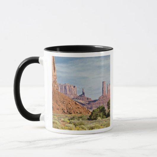 VS, Utah, Monument Valley Navajo Tribal Park. Mok (Links)