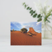 VS, Utah, Monument Valley. Wind creëert Briefkaart (Staand voorkant)