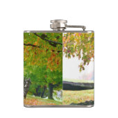 VS, Vermont. Hek onder herfstloof. Heupfles (Achterkant)