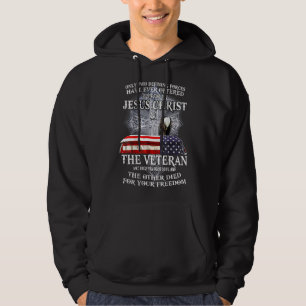 VS vlag volledig gevaccineerd door het bloed van J Hoodie