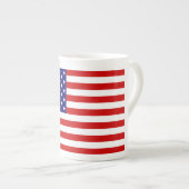 VS Vlaggenmug Porselein Kop (Voorkant rechts)