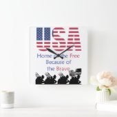 VS - Vrije thuis vanwege de moed Vierkante Klok (Huis)