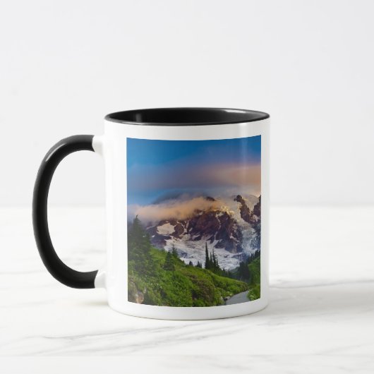 VS, Washington, Mt. Rainier. Ochtendzon Mok (Links)
