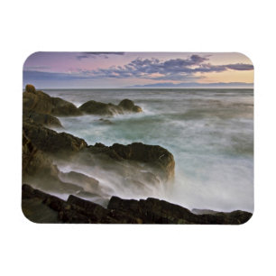 VS, Washington, San Juan-eilanden.  Golven slaan Magneet