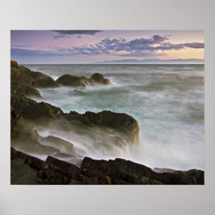 VS, Washington, San Juan-eilanden.  Golven slaan Poster