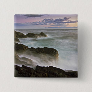 VS, Washington, San Juan-eilanden.  Golven slaan Vierkante Button 5,1 Cm