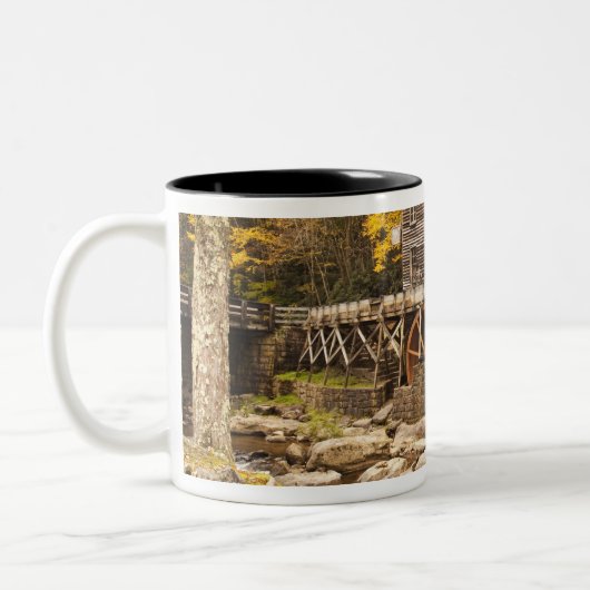 VS, West Virginia, Clifftop. Deelstaat Babcock 2 Tweekleurige Koffiemok (Links)