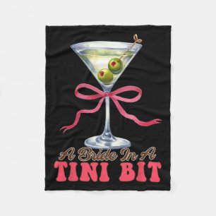 Vuil Martini Bachelorette Bruidsboog Een Bruid In  Fleece Deken