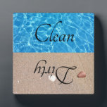 Vuil Schoon Vaatwasser Strand Water Fotoplaat<br><div class="desc">Dit ontwerp is gemaakt met digitale kunst. Het kan worden gepersonaliseerd in het voorziene gebied of aangepast door de optie "Klik om verder aan te passen" te kiezen en de naam, initialen of woorden te wijzigen. U kunt ook de tekstkleur en -stijl wijzigen of de tekst verwijderen voor een ontwerp...</div>