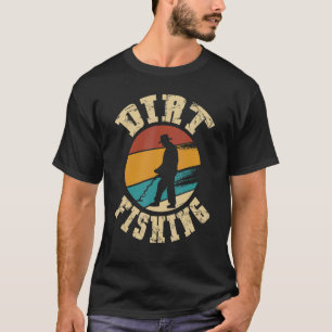 Vuil Vissen Met Een Metaaldetector Vrouwen Metaald T-shirt