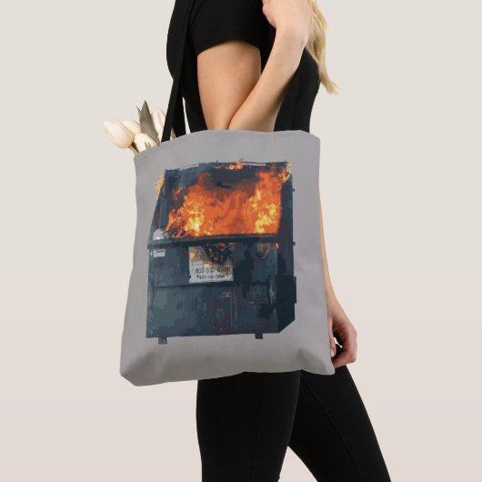 Vuilcontainerbrand - grappige warboel tote bag (Dichtbij)