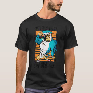 Vun vrouwen gaan gek over een haaiengekleed Man T-shirt