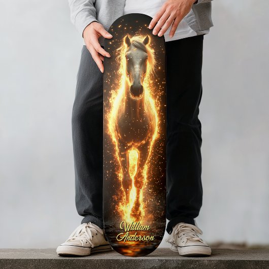 Vurig gloeiend paard persoonlijk skateboard