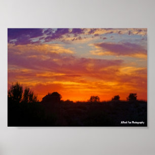 Vurig Landschap Bij Zonsondergang Poster