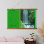 Vuur en ijs met waterval in het groene bos hangend wandkleed (Slaapkamer)