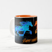 Vuur- en ijspaarden tweekleurige koffiemok (Voorkant links)