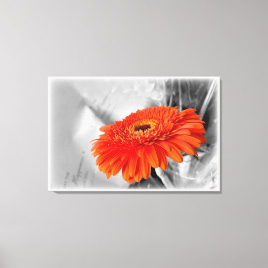 Vuur op bloemblaadjes canvas afdruk (Voorkant)